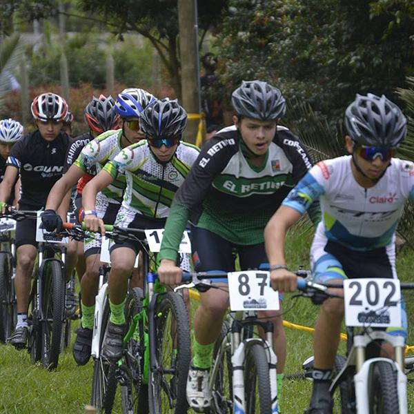 Recreativo y Competitivo